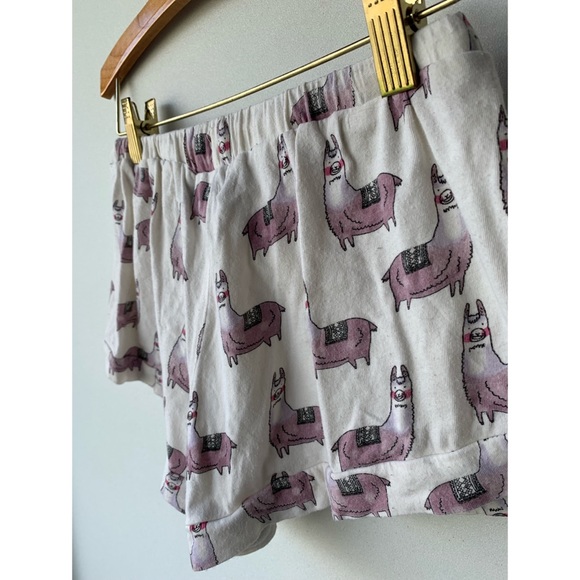 XS, MINKPINK, cream and purple llama print pajamas - Picture 4 of 7